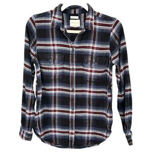 American Eagle Women’s Navy and Burgundy Plaid Button‎ Down Shirt Sz M